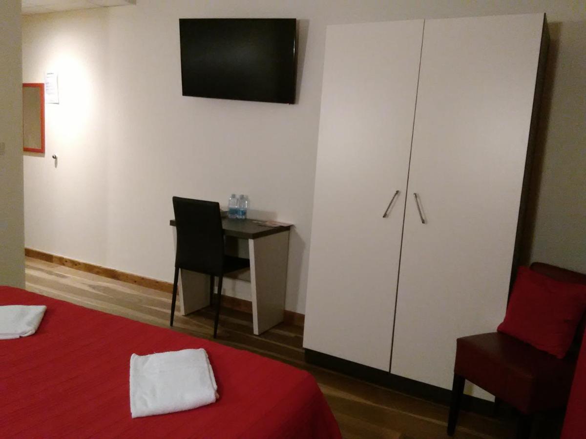 Hotel Logis Le Provencal Euville Zewnętrze zdjęcie
