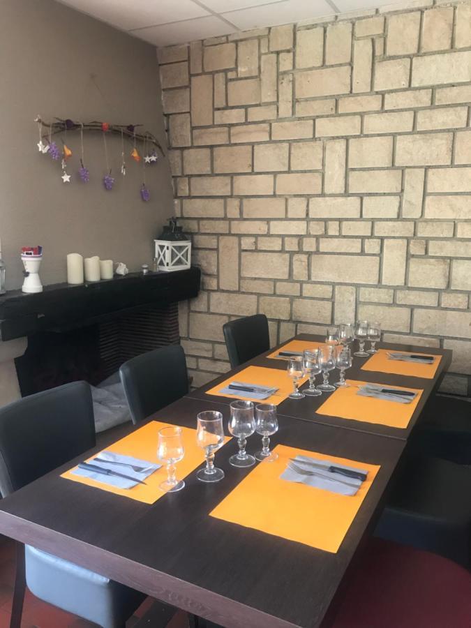 Hotel Logis Le Provencal Euville Zewnętrze zdjęcie